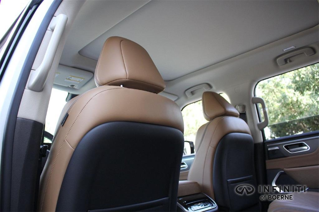 new 2026 INFINITI QX80 car, priced at $91,575