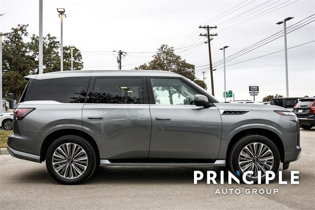 new 2025 INFINITI QX80 car, priced at $99,640