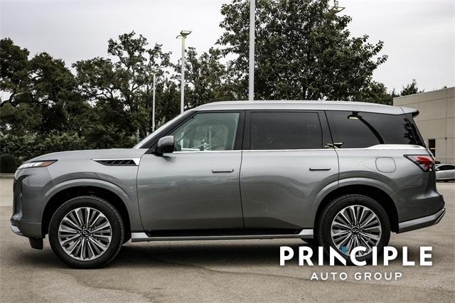 new 2025 INFINITI QX80 car, priced at $99,640