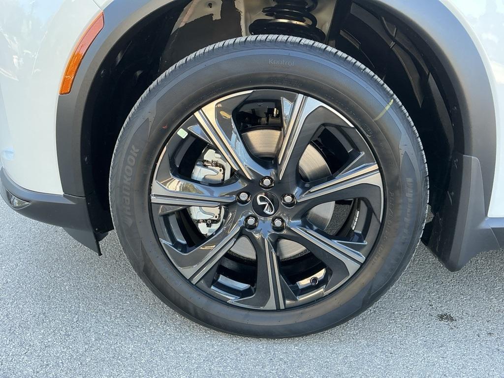 new 2026 INFINITI QX60 car, priced at $67,670