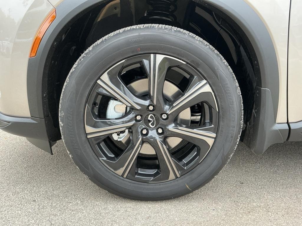 new 2026 INFINITI QX60 car, priced at $66,520