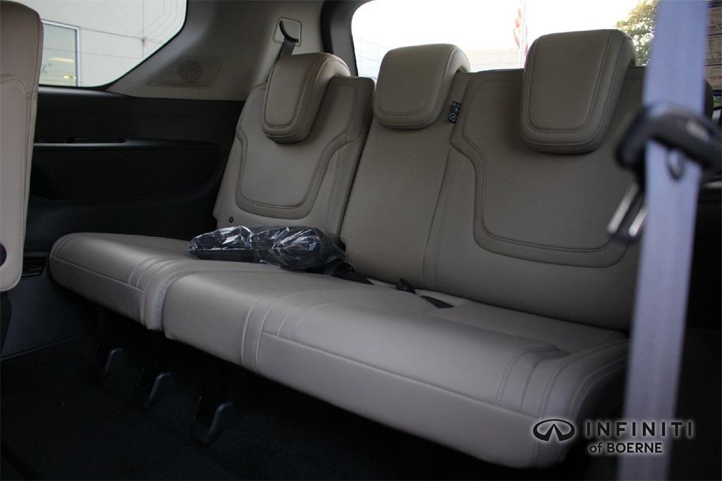 new 2026 INFINITI QX80 car, priced at $84,860