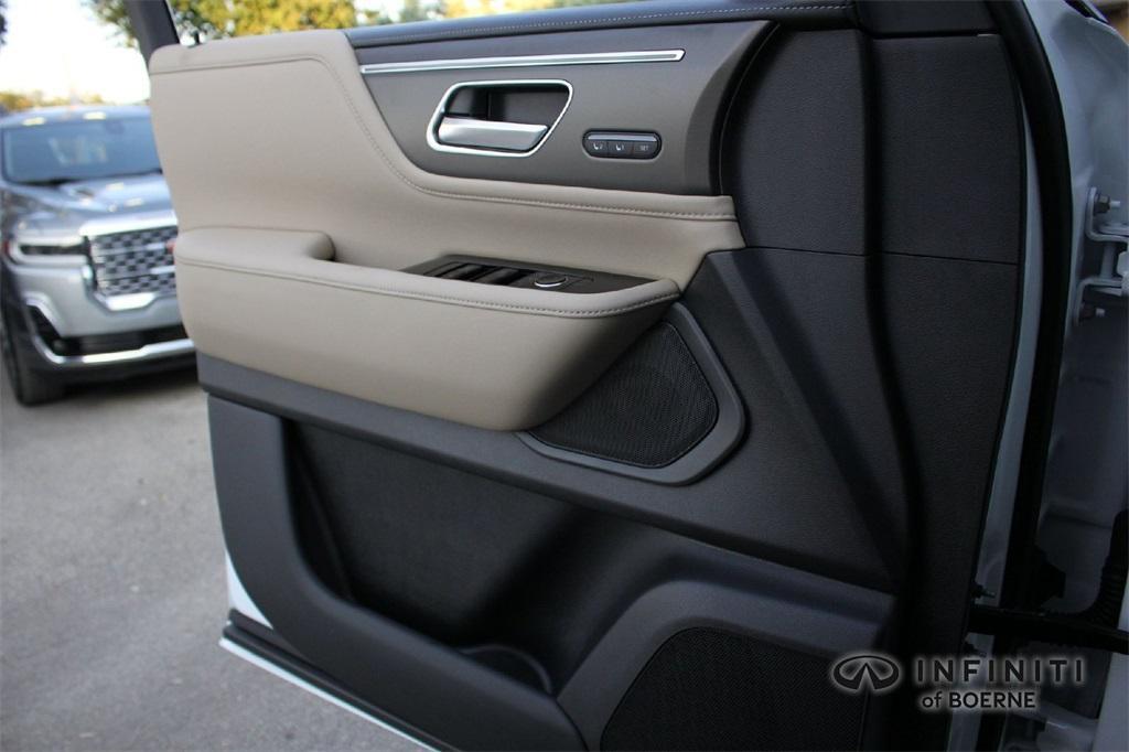 new 2026 INFINITI QX80 car, priced at $84,860