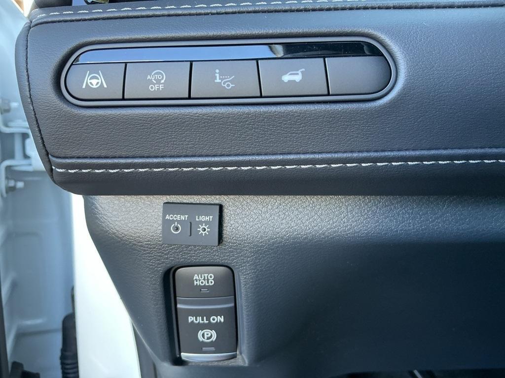 new 2026 INFINITI QX80 car, priced at $111,980