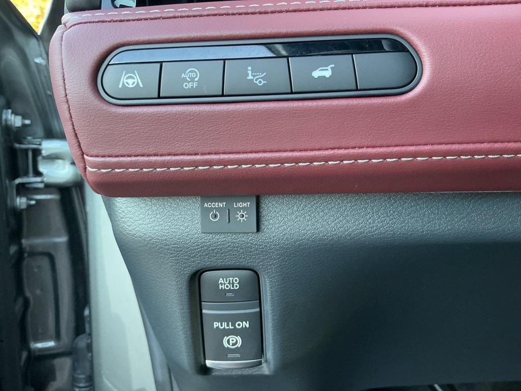 new 2026 INFINITI QX80 car, priced at $111,775