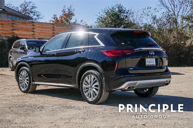 new 2025 INFINITI QX50 car, priced at $43,585