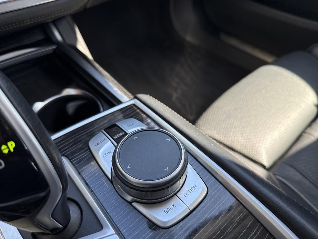 used 2022 BMW 740 car, priced at $26,995