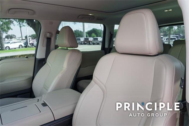 new 2025 INFINITI QX80 car, priced at $76,445