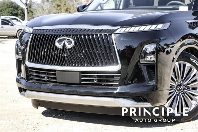 new 2025 INFINITI QX80 car, priced at $93,200