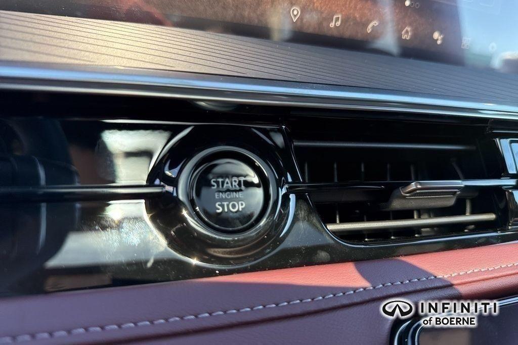 new 2026 INFINITI QX80 car, priced at $111,775