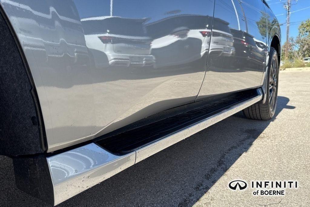 new 2026 INFINITI QX80 car, priced at $111,775