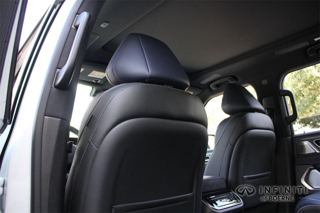 new 2026 INFINITI QX80 car, priced at $95,248