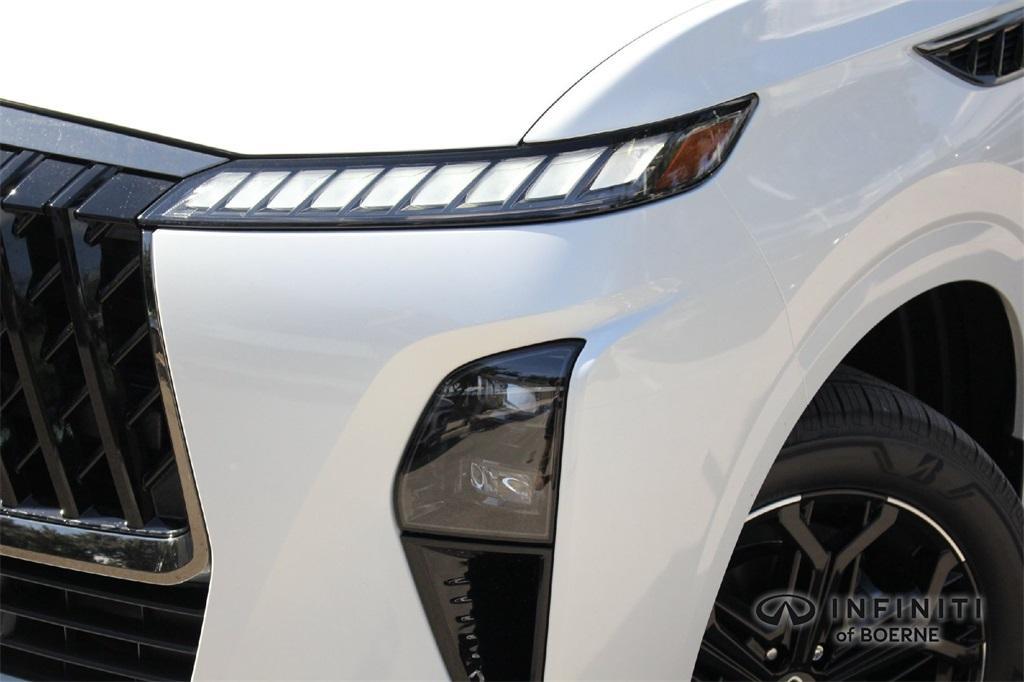 new 2026 INFINITI QX80 car, priced at $95,248