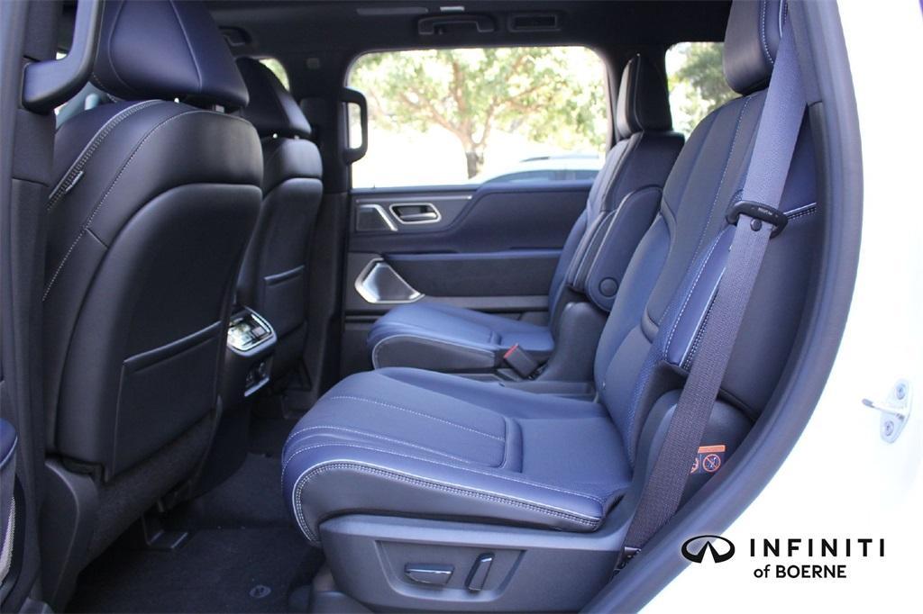 new 2026 INFINITI QX80 car, priced at $95,248