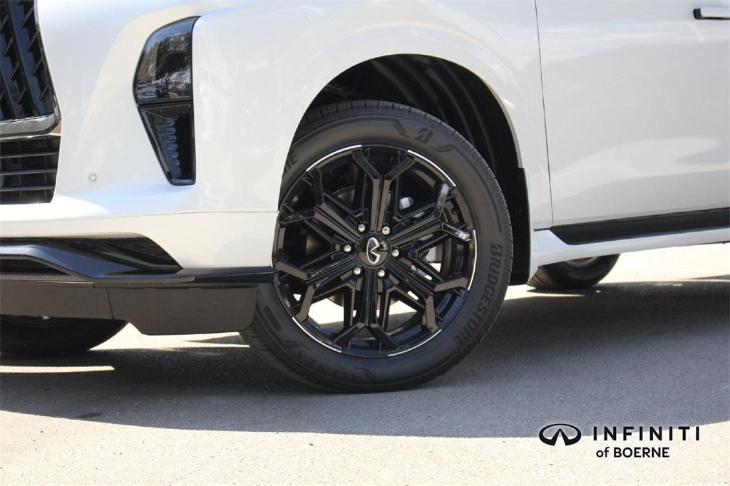 new 2026 INFINITI QX80 car, priced at $95,248
