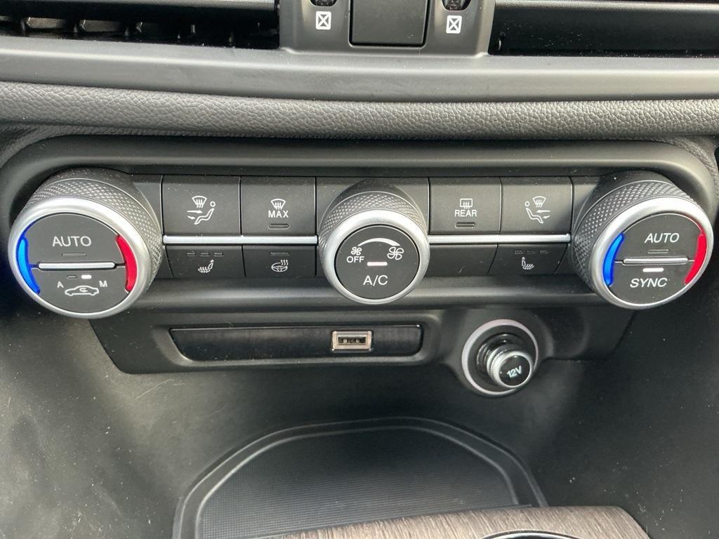 used 2022 Alfa Romeo Giulia car, priced at $22,979