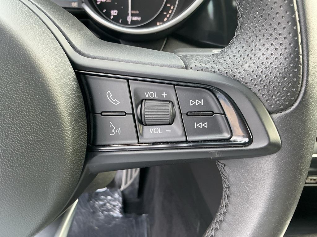 used 2022 Alfa Romeo Giulia car, priced at $22,979