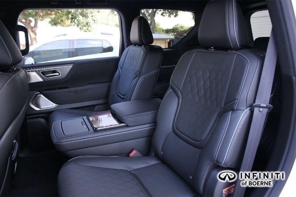 new 2026 INFINITI QX80 car, priced at $103,072