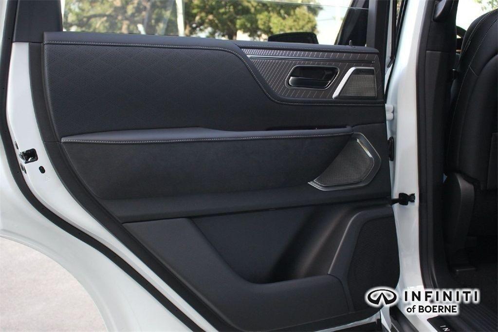 new 2026 INFINITI QX80 car, priced at $103,072