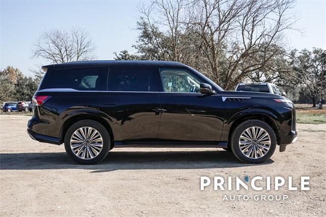 new 2025 INFINITI QX80 car, priced at $100,640