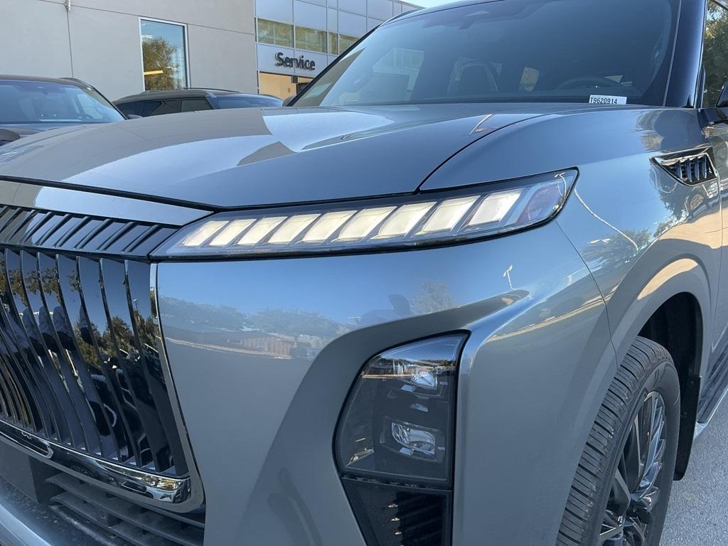 new 2026 INFINITI QX80 car, priced at $110,715