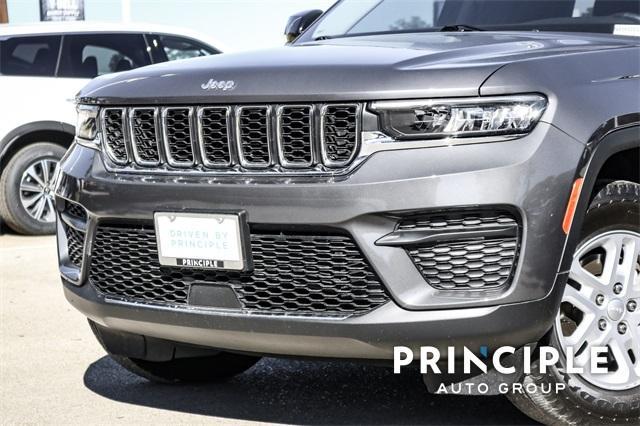 used 2022 Jeep Grand Cherokee car, priced at $28,000