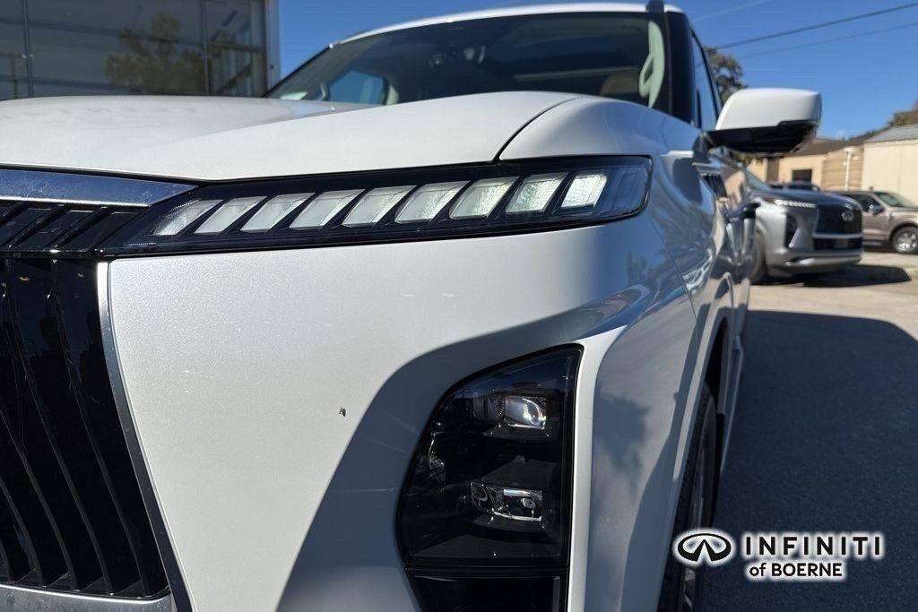 new 2026 INFINITI QX80 car, priced at $93,600