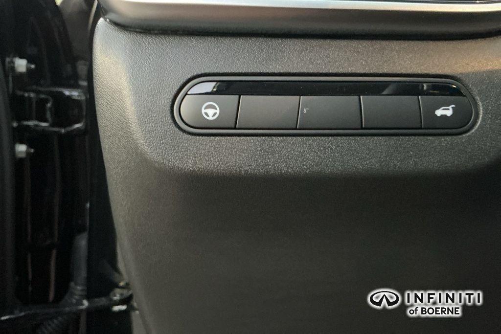used 2026 INFINITI QX60 car, priced at $52,225
