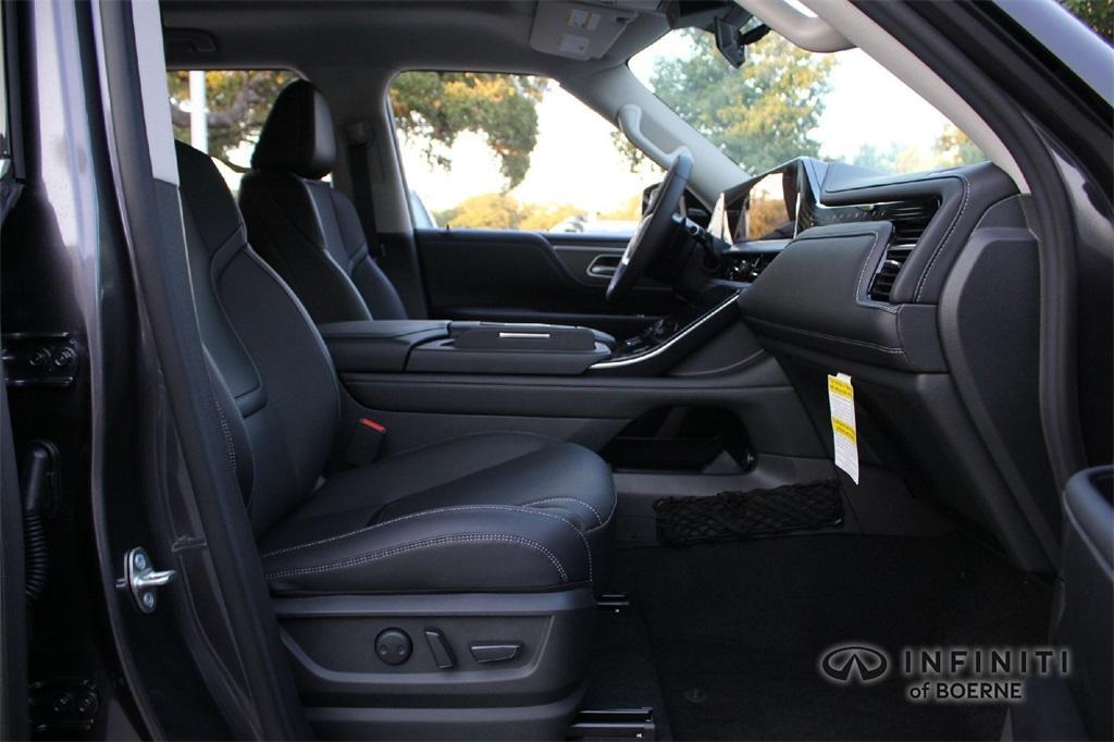 new 2026 INFINITI QX80 car, priced at $92,235