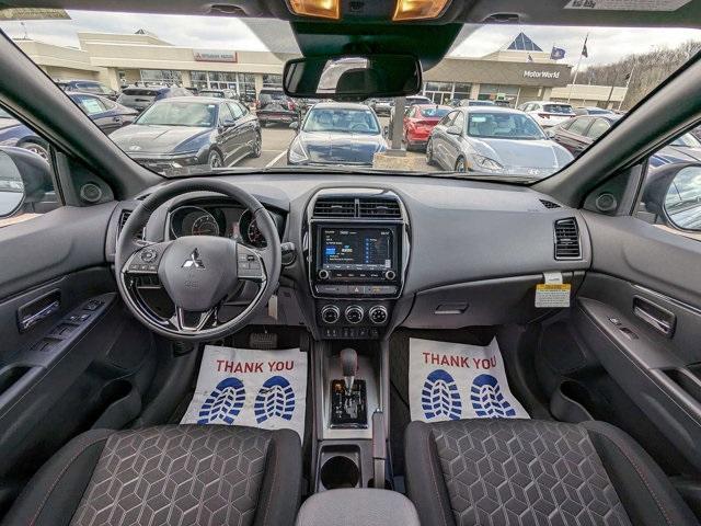 new 2024 Mitsubishi Outlander Sport car