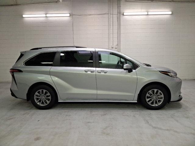 used 2022 Toyota Sienna car, priced at $43,500