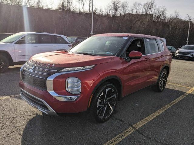 new 2024 Mitsubishi Outlander car