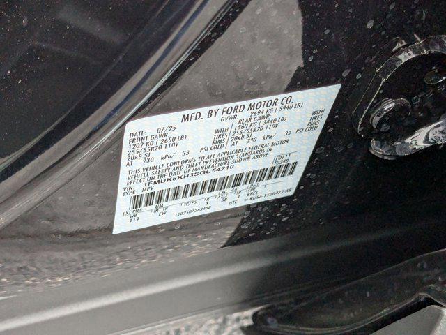 new 2025 Ford Explorer car, priced at $44,782
