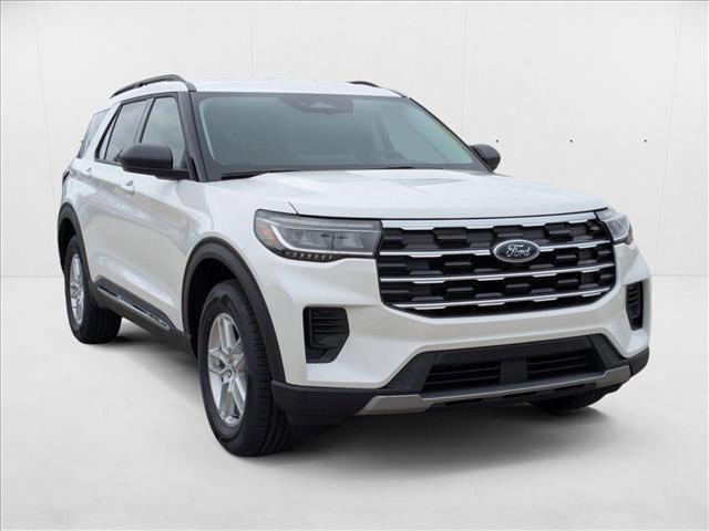 new 2025 Ford Explorer car, priced at $40,546
