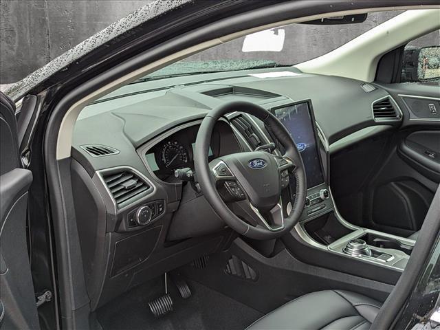 new 2024 Ford Edge car, priced at $37,077