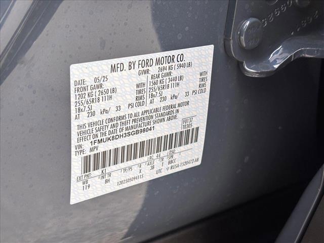 new 2025 Ford Explorer car, priced at $41,325