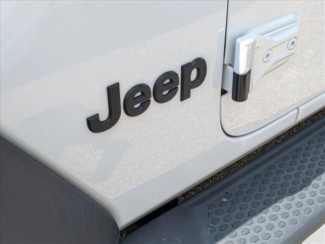 used 2020 Jeep Wrangler Unlimited car, priced at $24,515