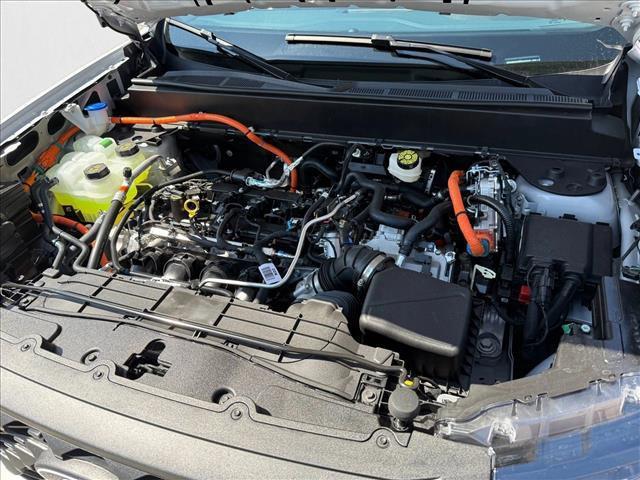 new 2025 Ford Maverick car, priced at $29,701