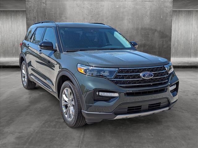 new 2024 Ford Explorer car, priced at $48,331