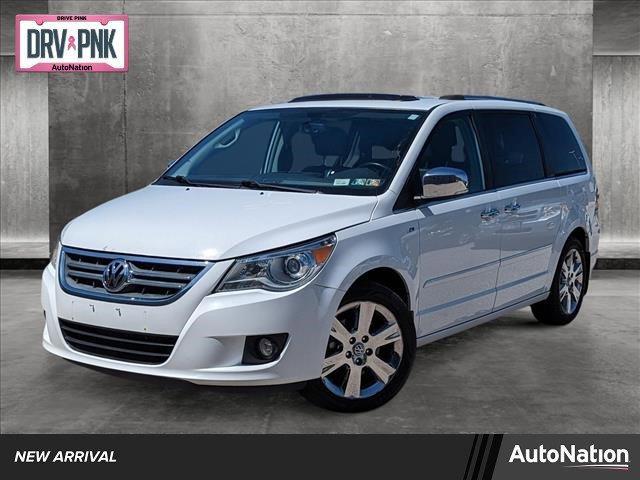 used 2014 Volkswagen Routan car, priced at $7,990