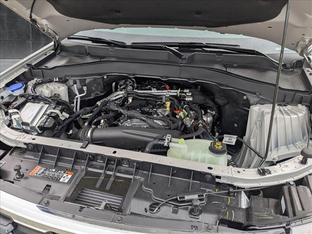 new 2025 Ford Explorer car, priced at $40,874