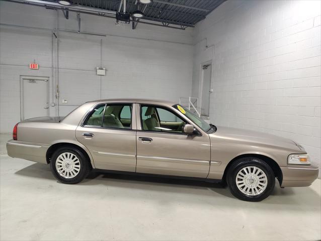 used 2006 Mercury Grand Marquis car, priced at $14,995