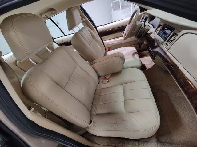 used 2006 Mercury Grand Marquis car, priced at $14,995