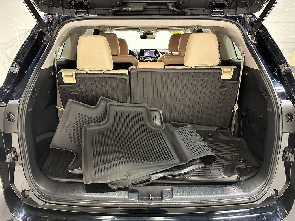 used 2020 Toyota Highlander car, priced at $31,995