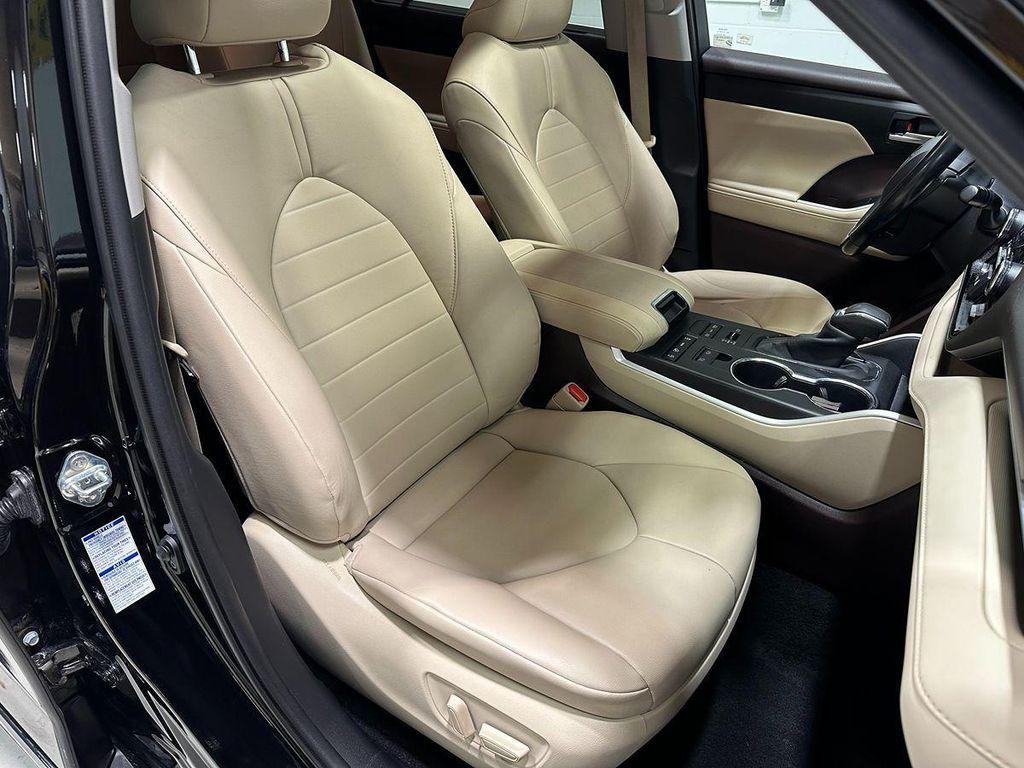 used 2020 Toyota Highlander car, priced at $31,995