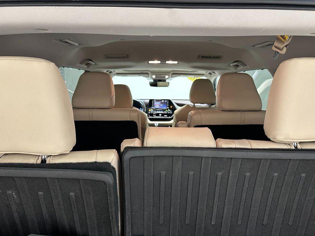 used 2020 Toyota Highlander car, priced at $31,995