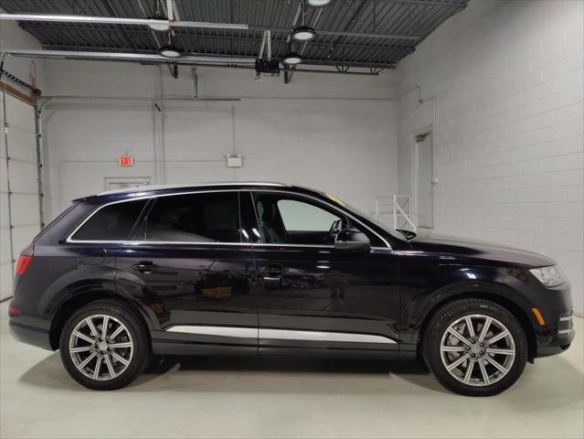 used 2018 Audi Q7 car, priced at $22,995