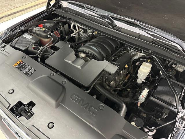 used 2017 GMC Yukon car, priced at $25,977