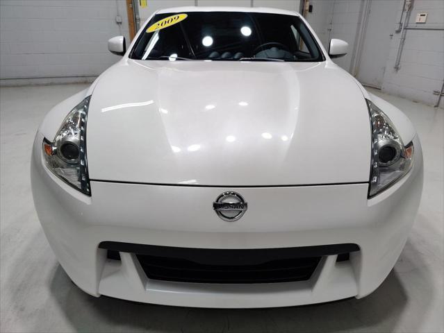 used 2009 Nissan 370Z car, priced at $19,995