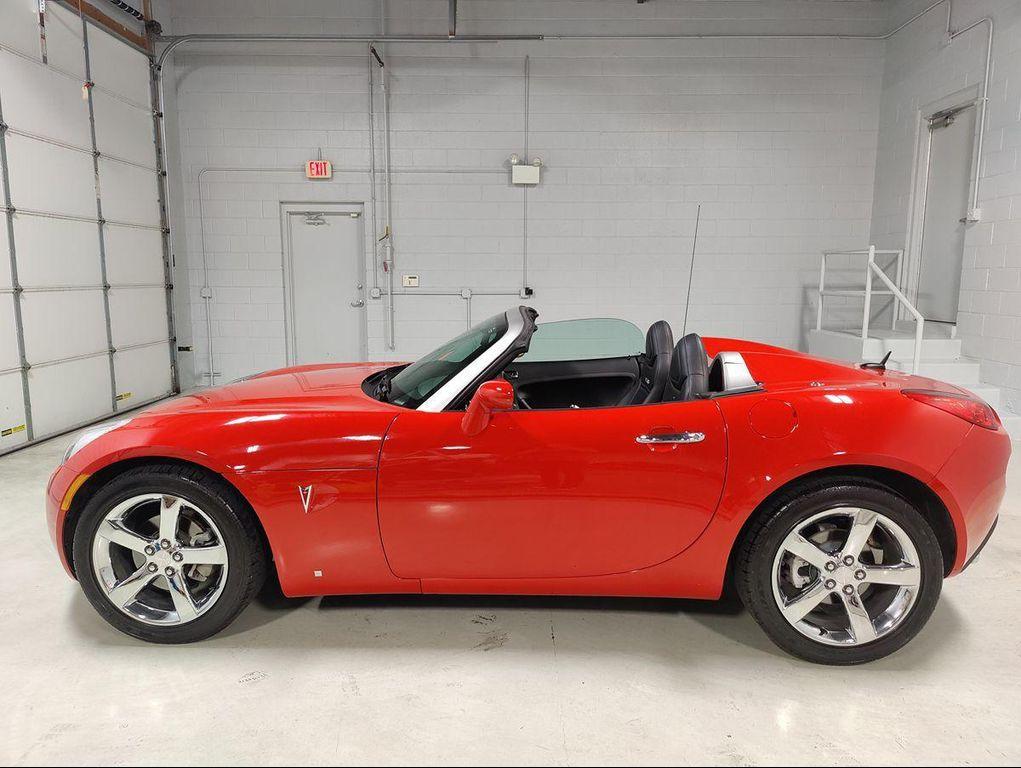 used 2007 Pontiac Solstice car, priced at $15,995